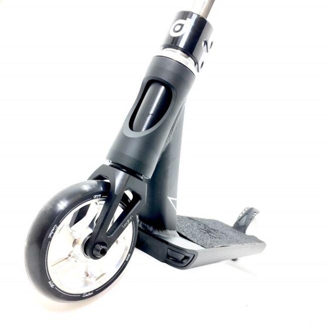 Custom Scooter Blunt Ozzi