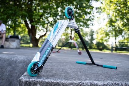Scooter IVS Journey 3 Jamie Hull Raw Teal