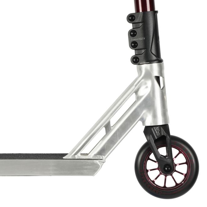 Scooter Triad CB130 5.1 x 21 Hellion