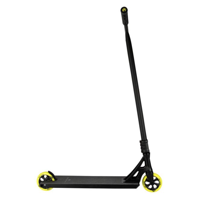 Scooter Addict Revenger Pulse Black Yellow