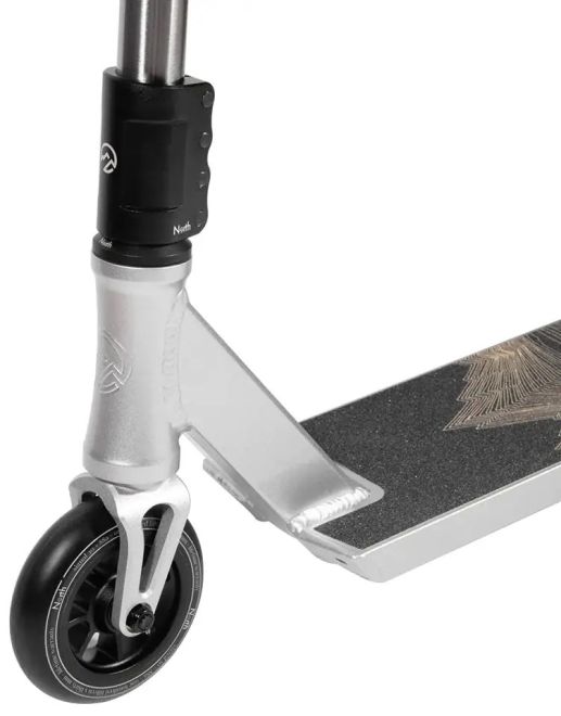 Scooter North Tomahawk Matte Silver