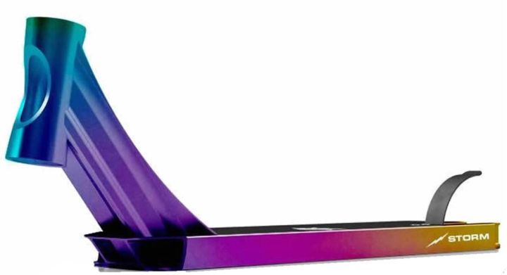 Base Revolution Storm Neochrome