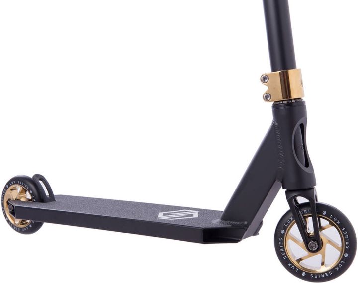 Scooter Striker Lux Gold Chrome