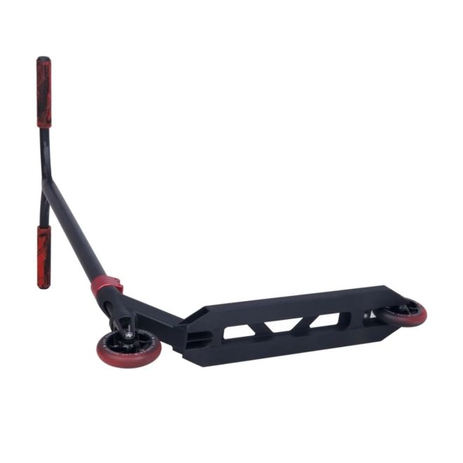 Scooter Striker Lux Youth Black Red