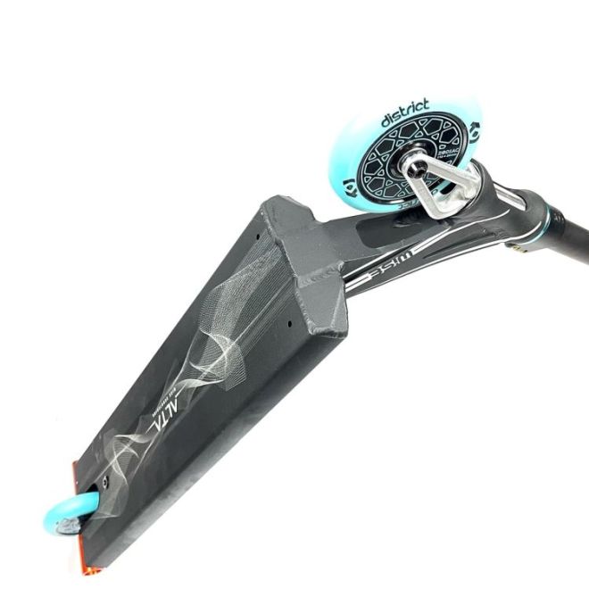Custom Scooter WISE Alta Deildegast